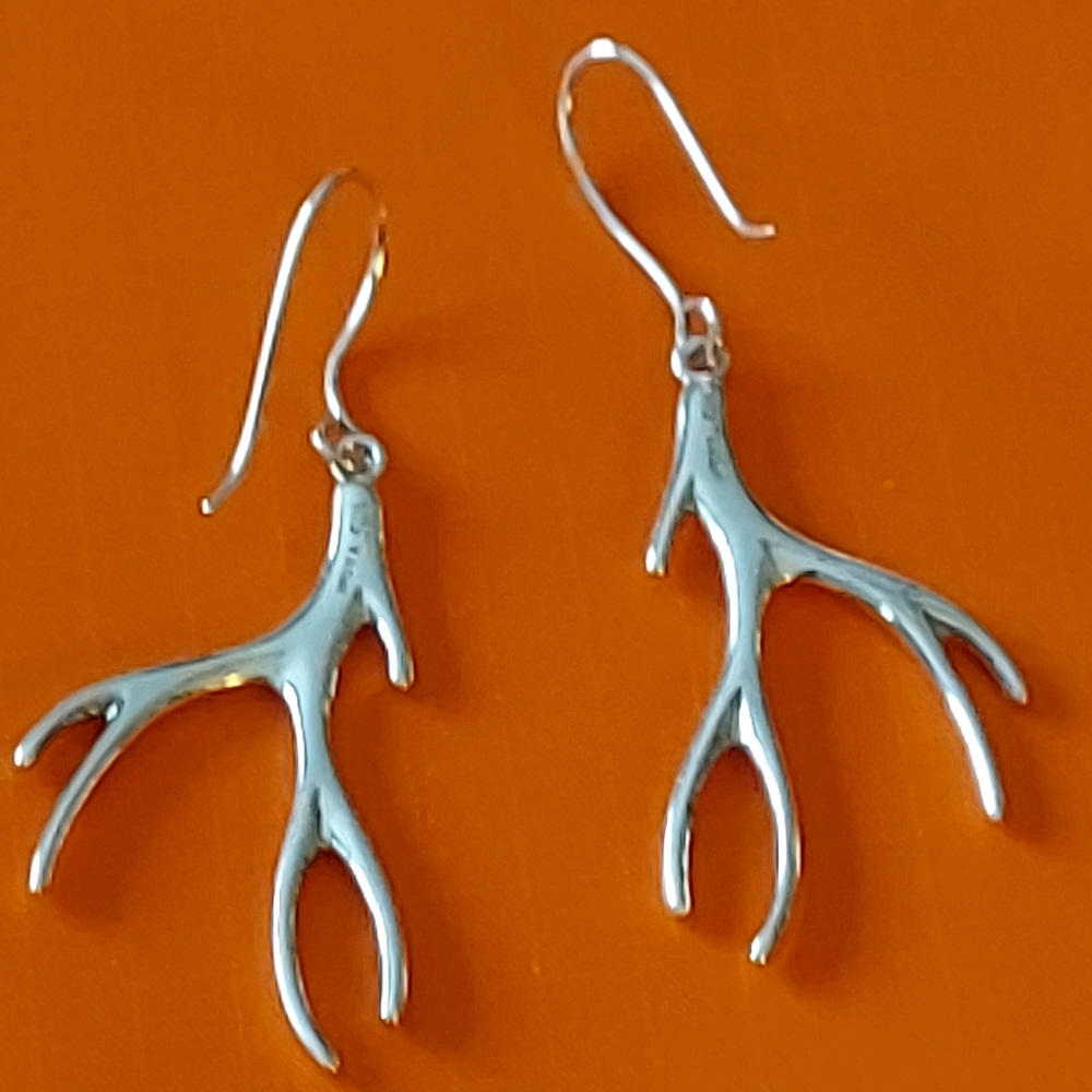 Elegant Sterling Silver Antler Earrings - Picture 5 of 12